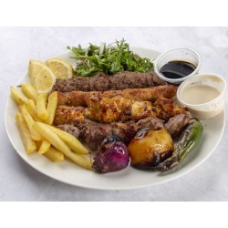 مشكل لحم + دجاج - 4 سيخ